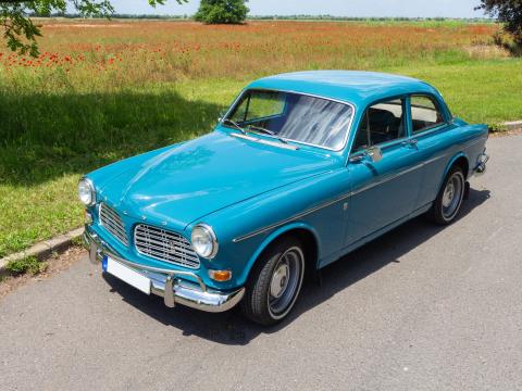 Volvo Amazon 121 B20 kék